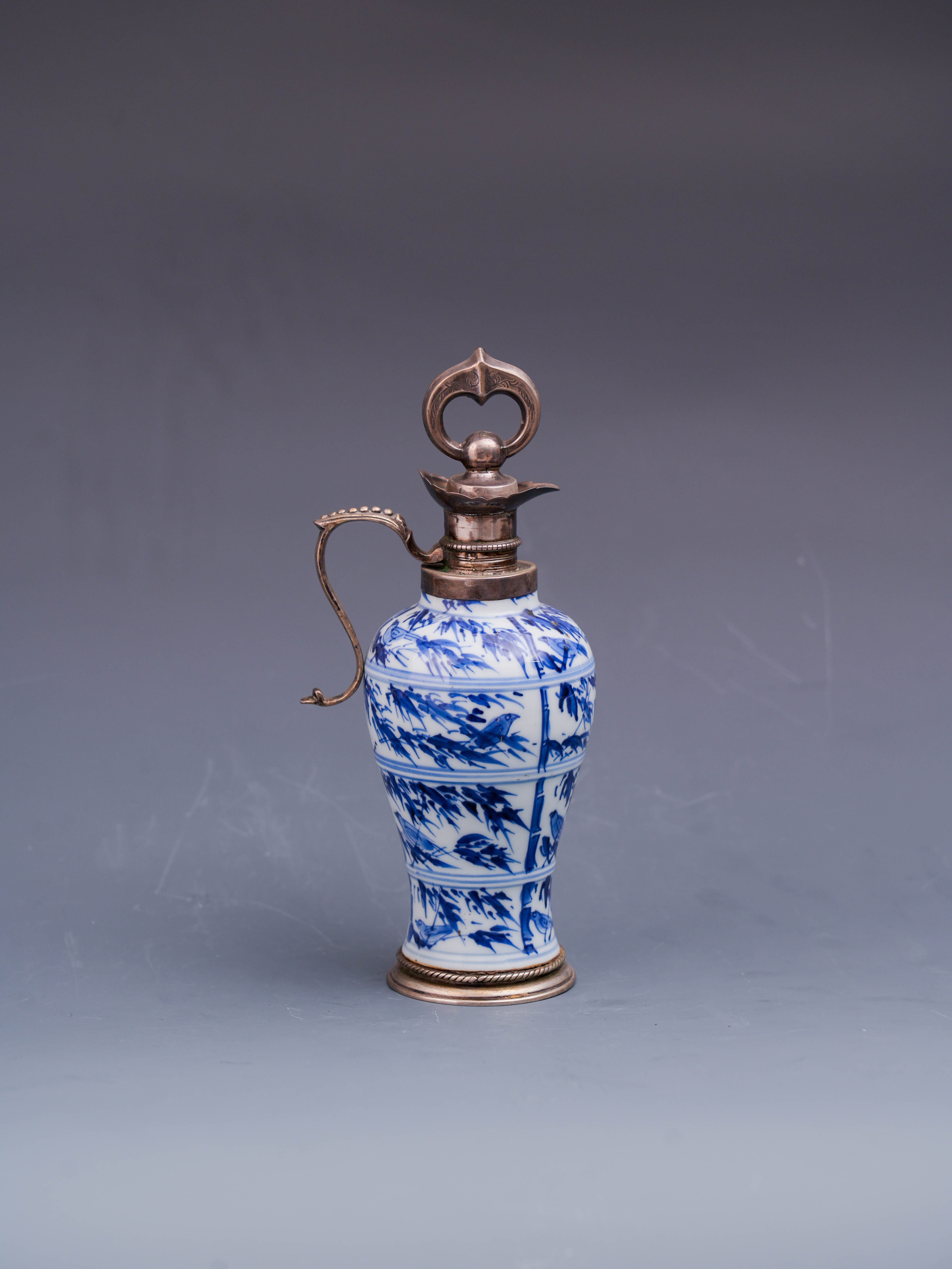 青花竹鸟纹壶- 景德镇外销瓷博物馆