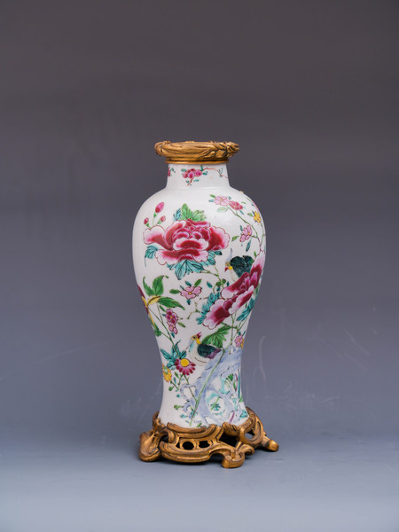 镶铜粉彩花鸟纹梅瓶- 景德镇外销瓷博物馆